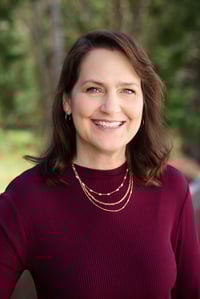 Jeanie Scott -Pivotal Office Headshots Auburn AL LBeesleyPhoto